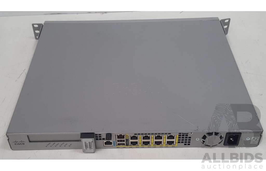 Cisco (ASA5525) ASA 5525-X Adaptive Security Appliance