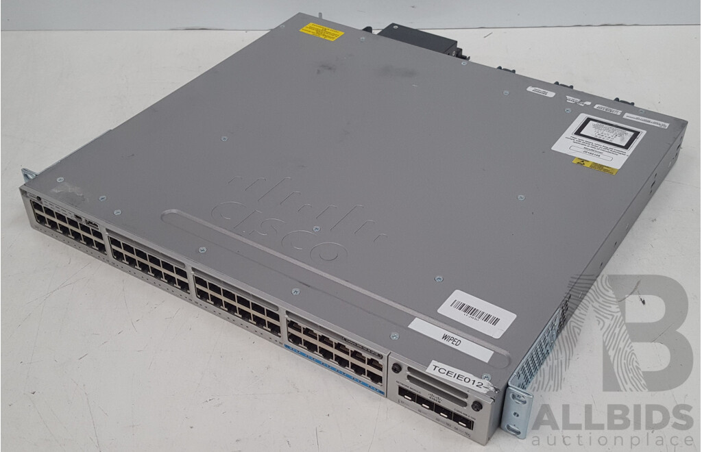 Cisco (WS-C3850-12X48U-L) Catalyst 3850 12X 48 UPoE 48-Port Gigabit Ethernet Switch