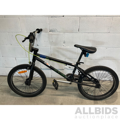 MONGOOSE Program 20 BMX Bike Black & Green (49cm Frame)