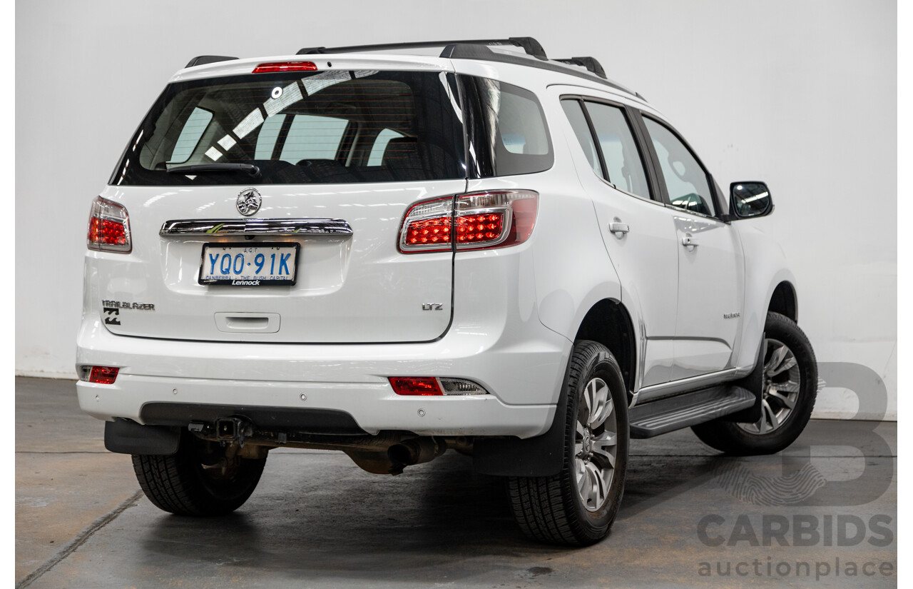 01/2017 Holden Trailblazer LTZ (4x4) RG MY17 4d Wagon Summit White Turbo Diesel 2.8L - 7 Seater