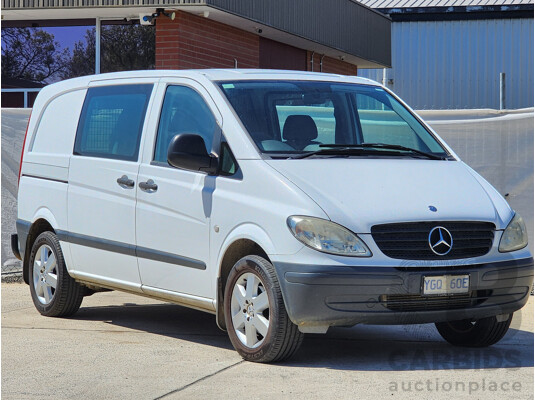 12/2009 Mercedes-Benz Vito 115cdi Compact CREW CAB MY08 4d Van White 2.1L