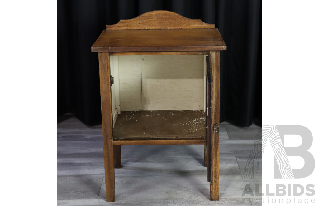 Oak Elevated Pot Cupboard