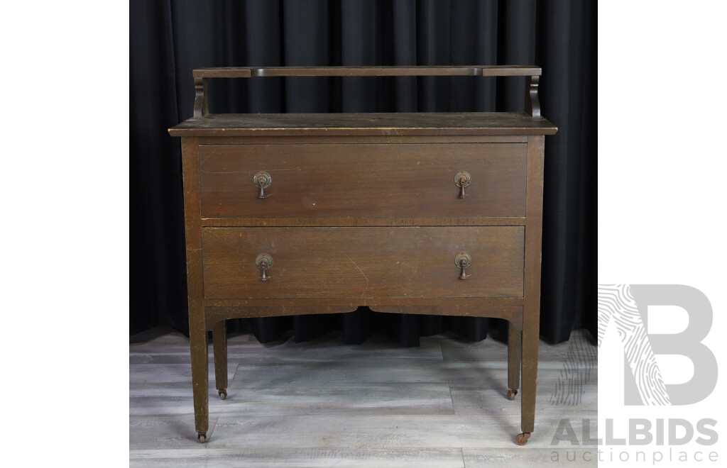 Silky Oak Elavated Sideboard