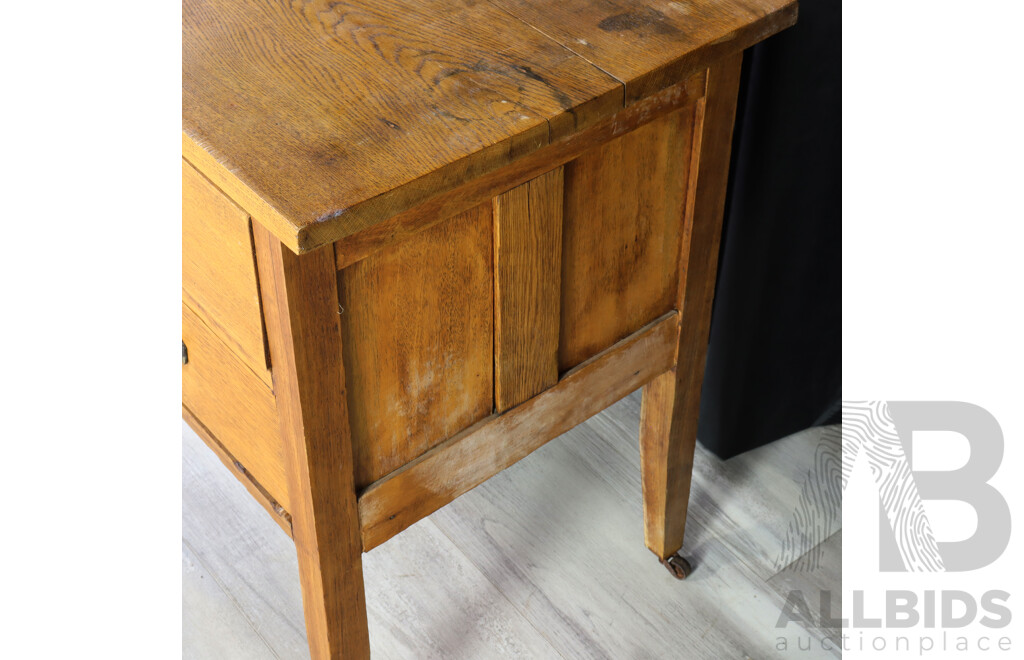 Oak Elevated Chest of Drawers