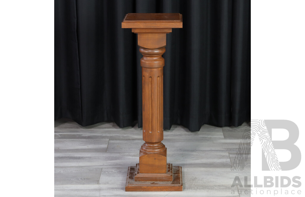 Timber Fluted Pedestal