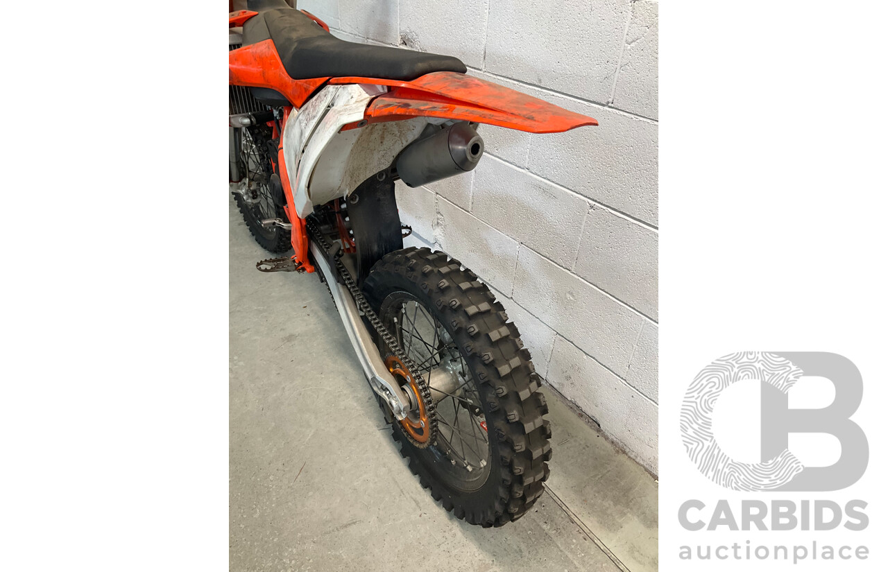 KTM Dirt Bike