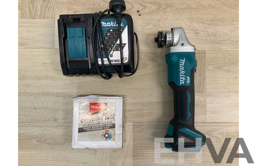 Makita 18V Brushless Angle Grinder DGA504 - Skin Only, Grinding Disc and Battery Charger - Lot of 3