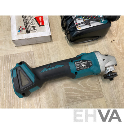 Makita 18V Brushless Angle Grinder DGA504 - Skin Only, Grinding Disc and Battery Charger - Lot of 3