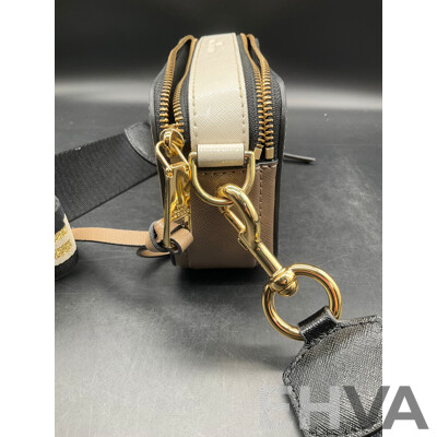 MARC JACOBS Snapshot Camera Sling Bag