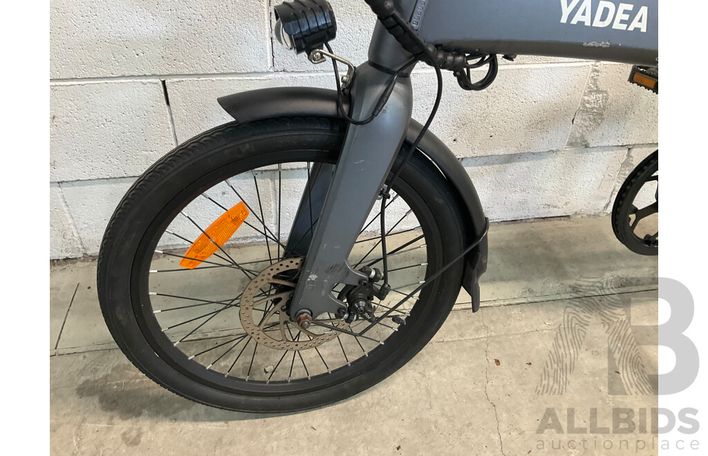 YADEA City Ebike