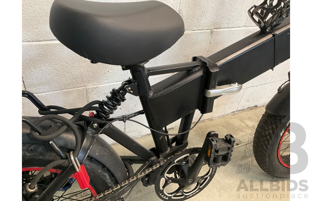 Kenda Electric Foldable City EBike