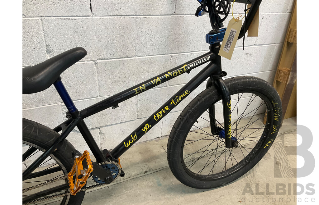 SPECILIZED BMX Bike