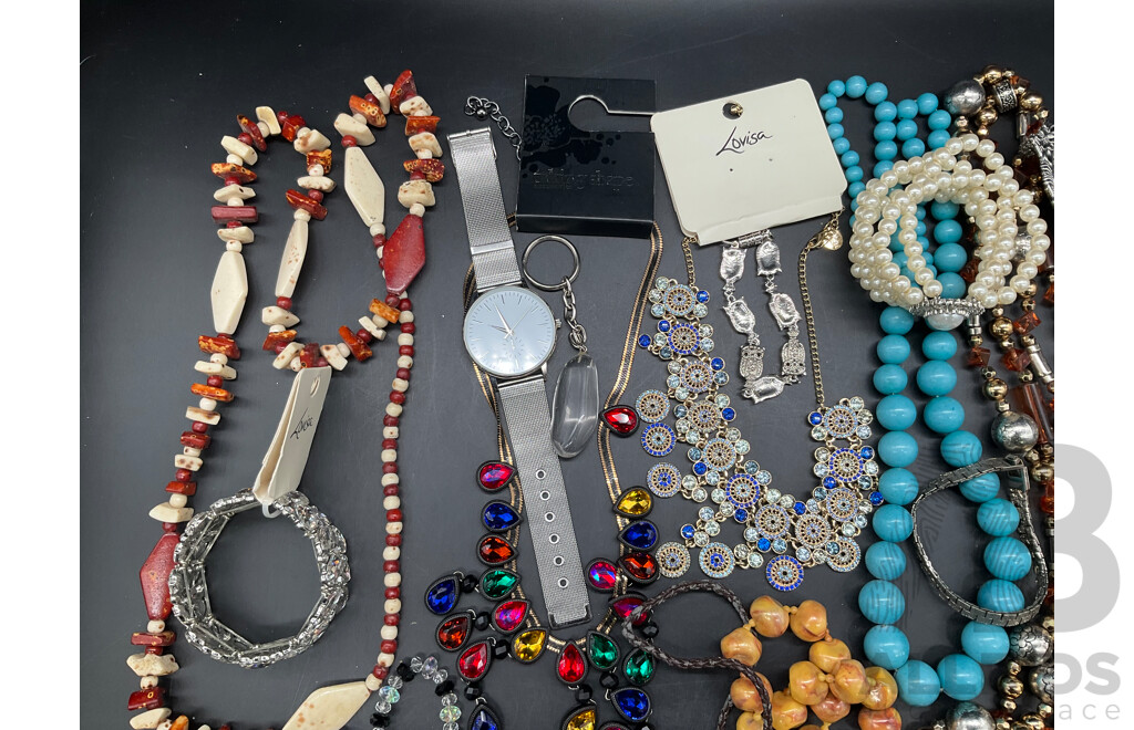 Costume Jewellery Collection Including Necklaces, Rings and Bracelets - Lot of 22