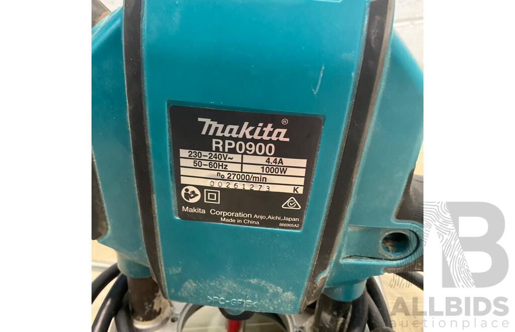 Makita 9.5mm Plunge Router RP0900 - ORP $289