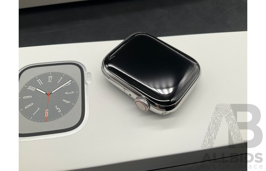 APPLE WATCH Series 8 - Silver Stainless Steel Case and White Sport Band 45mm - ORP $799