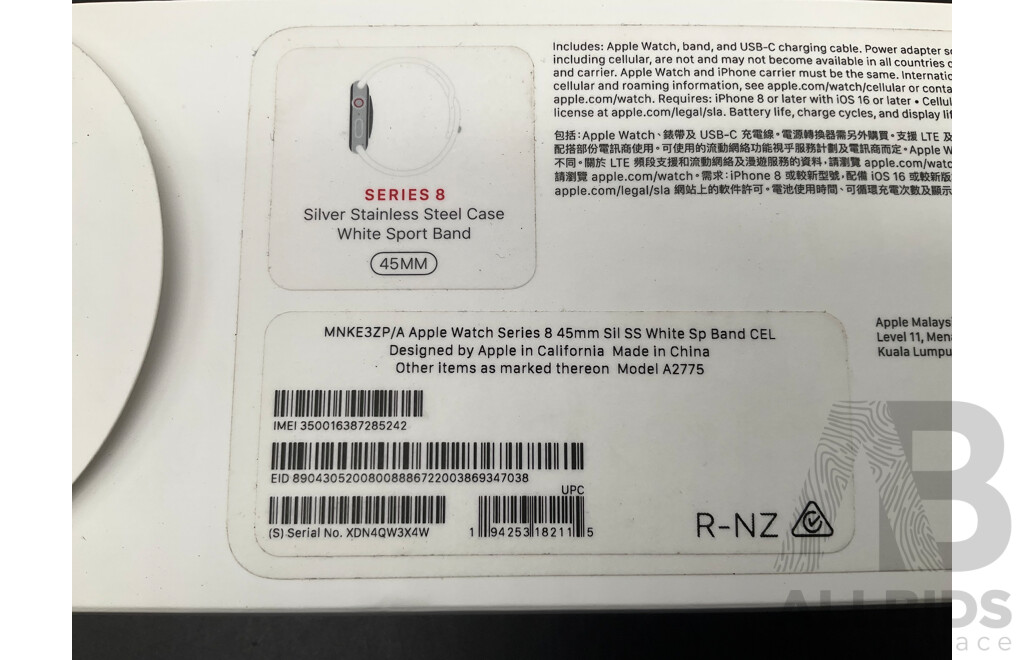 APPLE WATCH Series 8 - Silver Stainless Steel Case and White Sport Band 45mm - ORP $799