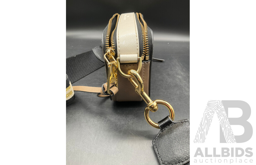 MARC JACOBS Snapshot Camera Sling Bag