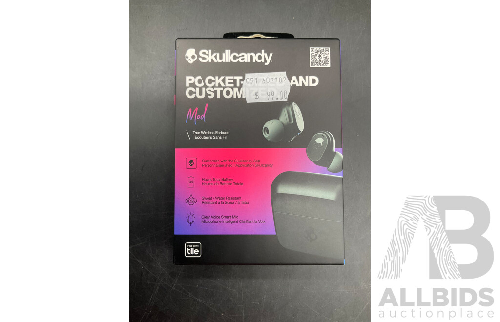 SKULLCANDY Wireless Earbuds and HERSCHEL Insulated Bag  - Lot of 2