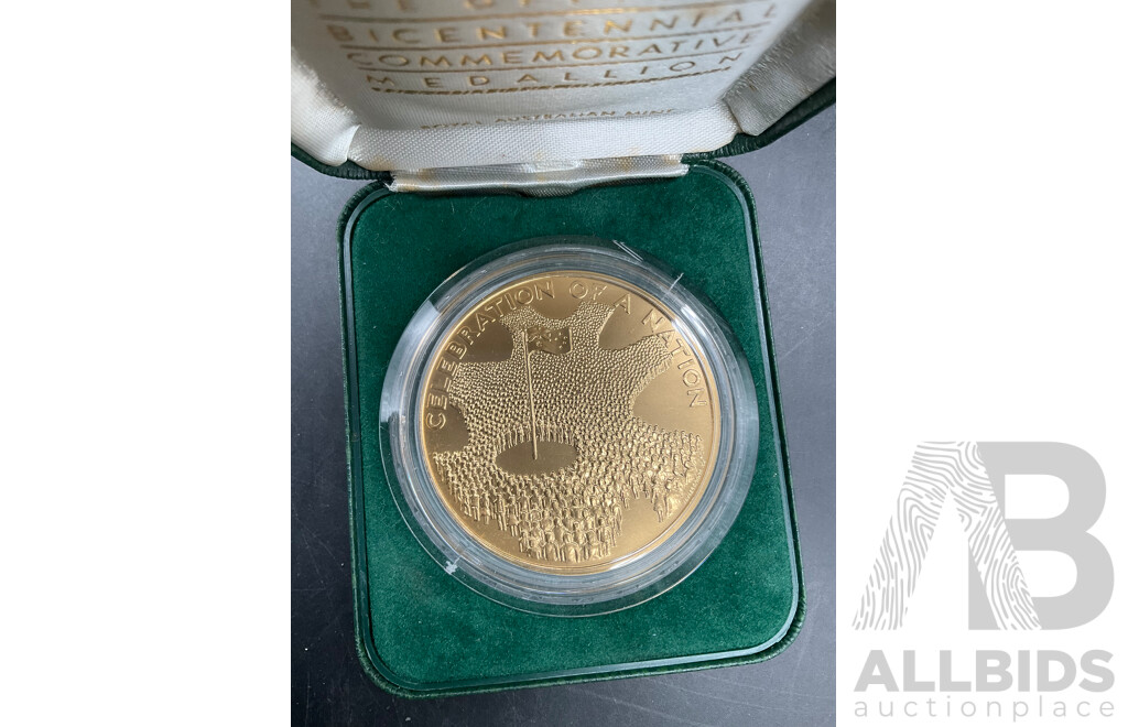 1988 the Official Bicentennial Commemorative Medallion