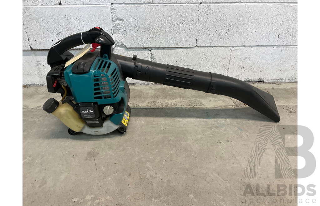 MAKITA (BHX2500) 24.5cc 4 Stroke Blower Petrol Blower