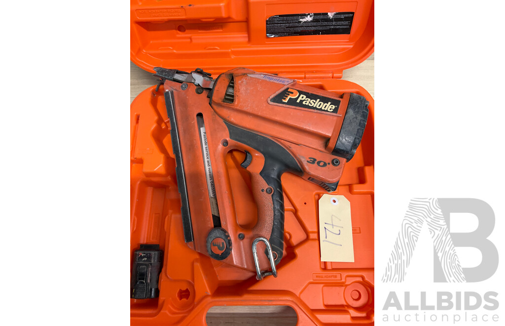 Paslode Impulse FrameMaster Framing Nailer