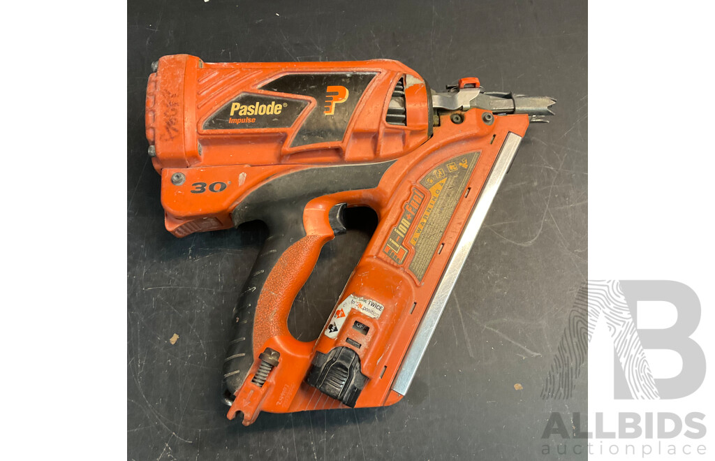 Paslode Impulse Nail Gun