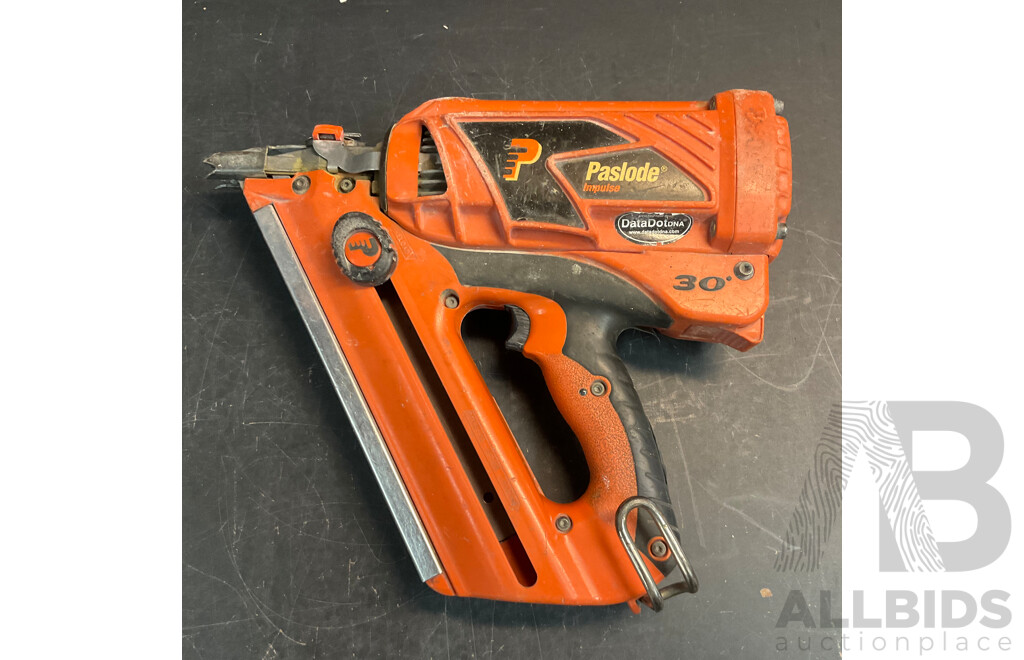 Paslode Impulse Nail Gun