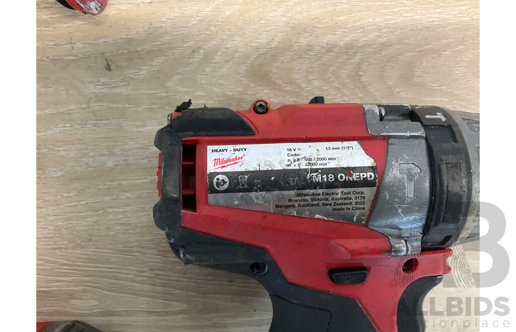 Milwaukee Fuel 18V Power Tools - Hammer Drill Driver (M18ONEPD) , Caulking Gun  (C18PCG), Impact Driver Skin (FID2), Right Angle Impact Driver  (M18BRAID) and 4.0Ah, 5.0Ah Battery - Lot of 6