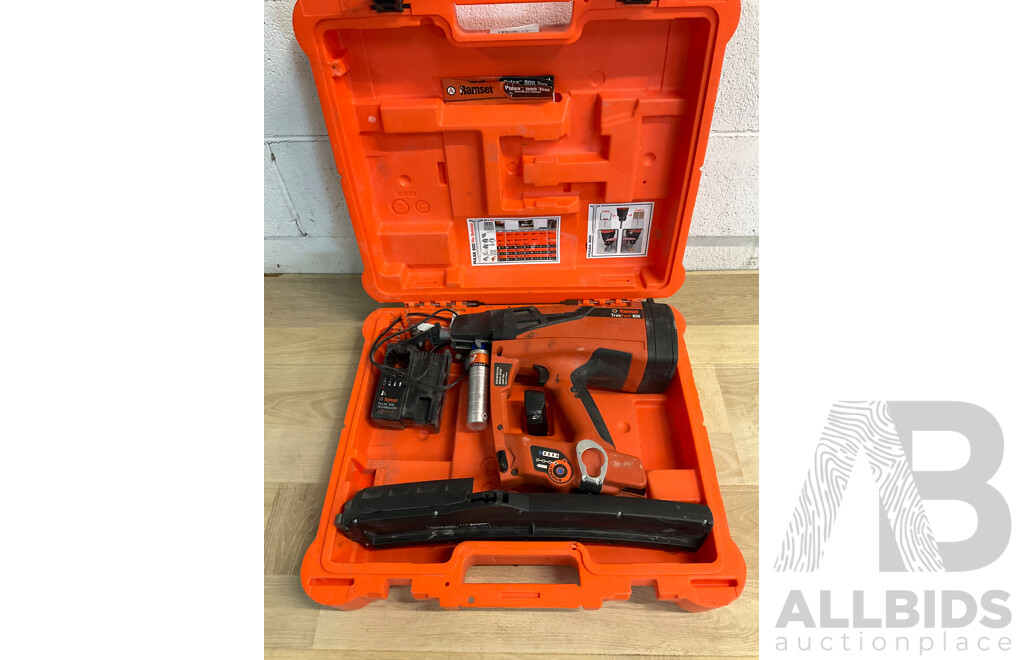 RAMSET TrakFast 800 Gas Nailer