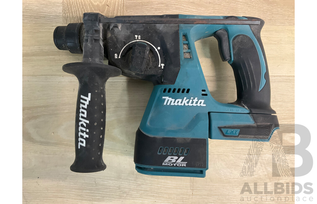 Makita 18V LXT Li-Ion Brushless SDS + Rotary Hammer Drill ( DHR242) - Skin Only