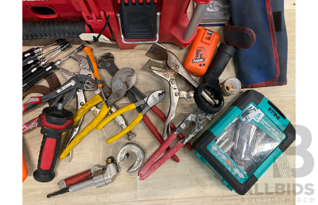 Milwaukee Packout with Hand Tools