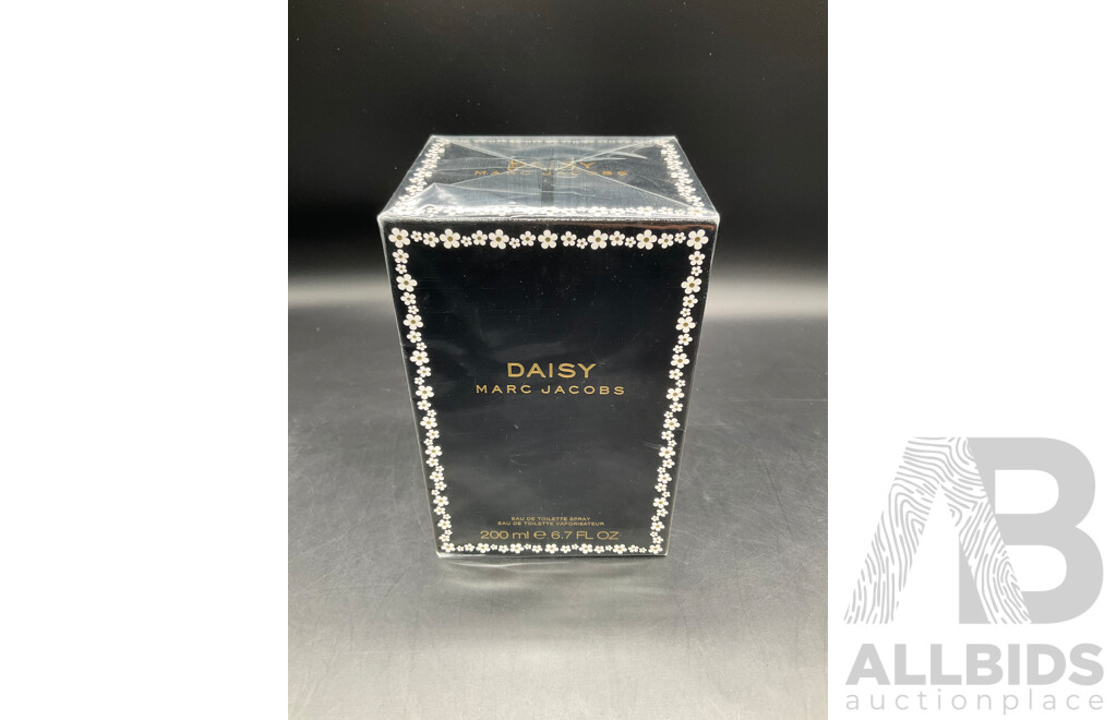 MARC JACOBS Daisy 200ml Eau De Toilette Spray