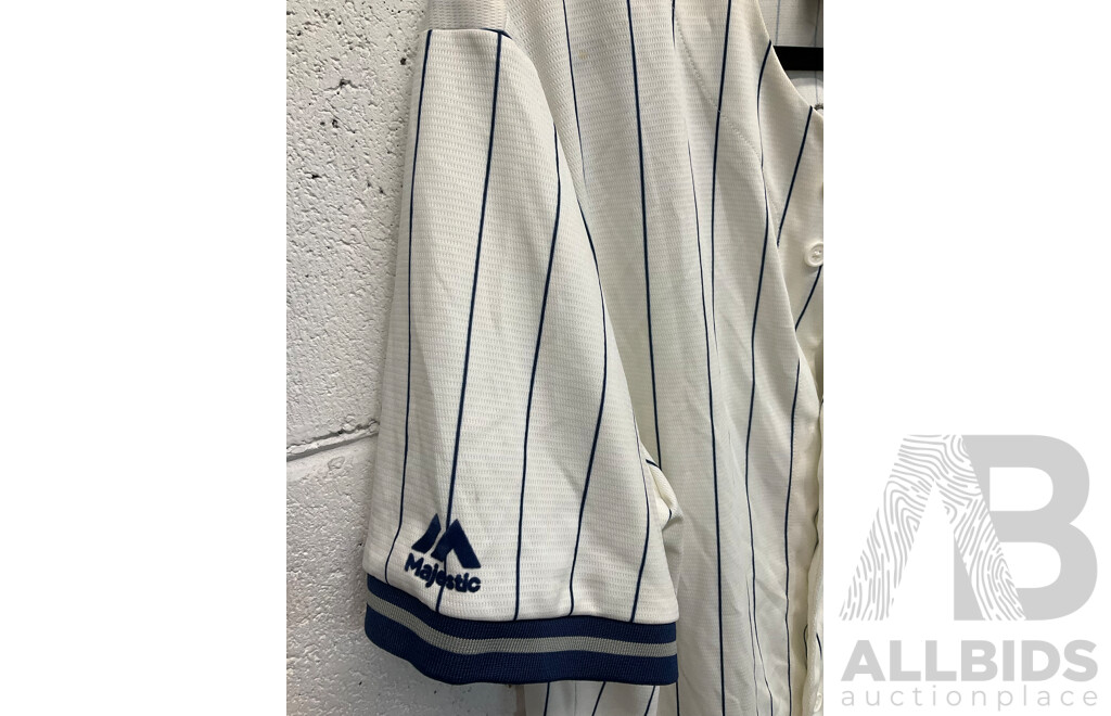 MAJESTIC New York Yankees Jersey Size L