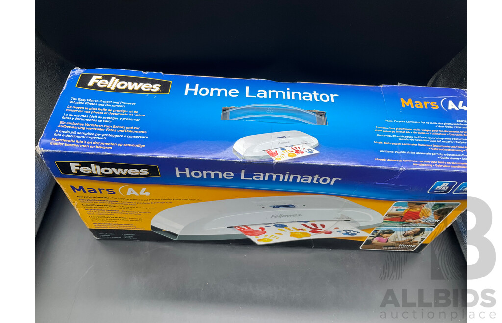 FELLOWES Mars A4 Home Laminator - ORP $89