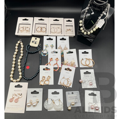 LOUISA and ONKO Costume Jewellery Collection Including Necklaces, Earrings and More - Lot of 20