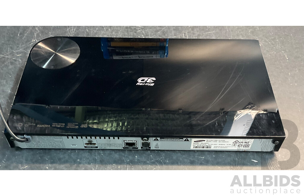 SAMSUNG Blu-ray 3D Player & Assorted of DVD Inclued Hobbit , Fast & Furious7 and More