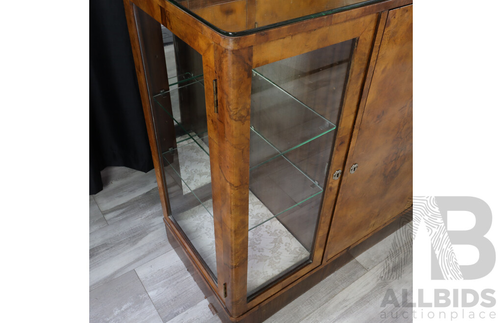 Good Art Deco Bur Walnut Veneered Bar Unit