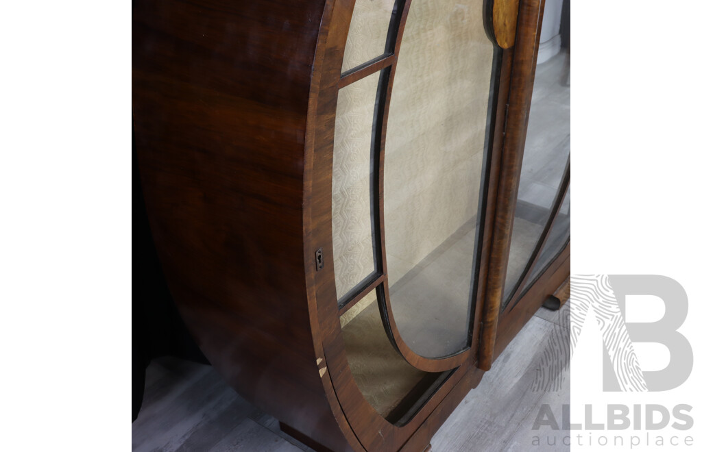 Good Art Deco Bur Walnut Veneered Display Case