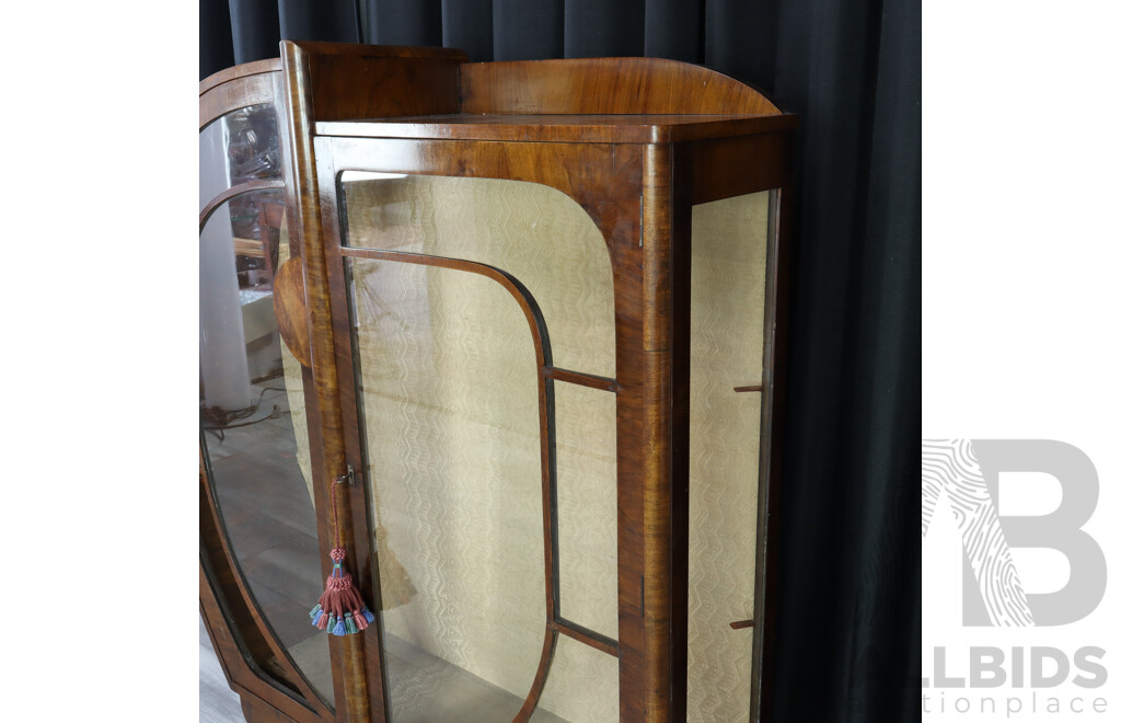 Good Art Deco Bur Walnut Veneered Display Case