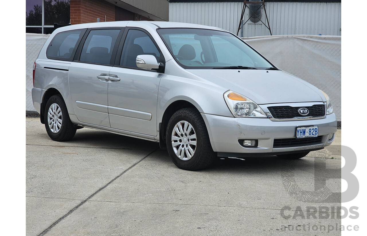 1/2012 Kia Grand Carnival S VQ 4d Wagon Silver 3.5L