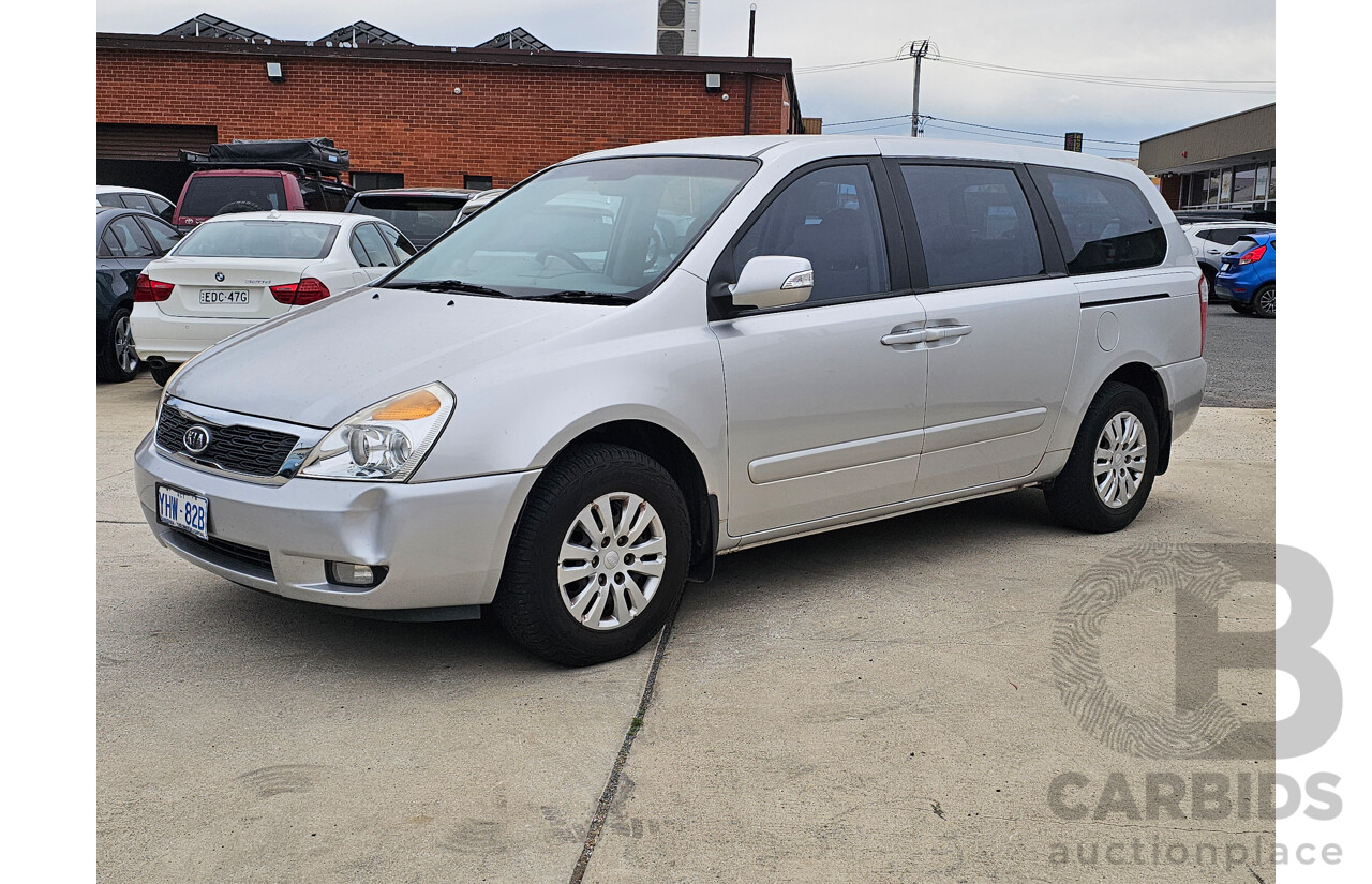 1/2012 Kia Grand Carnival S VQ 4d Wagon Silver 3.5L