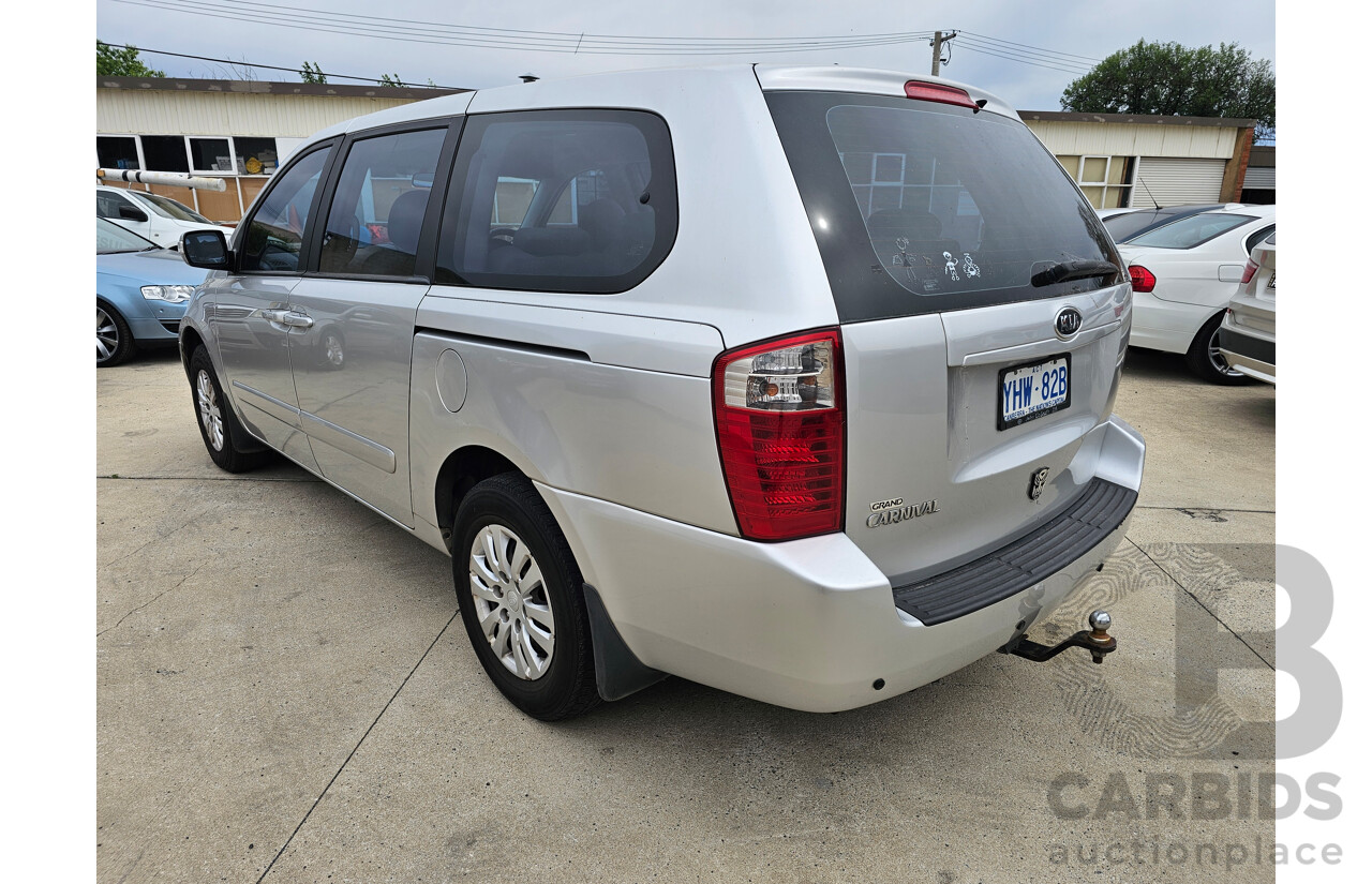 1/2012 Kia Grand Carnival S VQ 4d Wagon Silver 3.5L