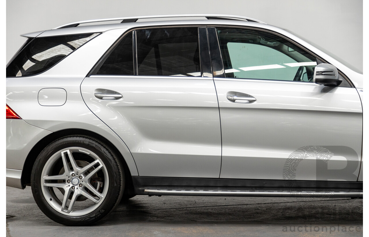 3/2014 Mercedes Benz ML 400 (4x4) AMG Sports Pack 166 MY14 4d Wagon Iridium Silver Metallic Twin Turbo V6 3.0L