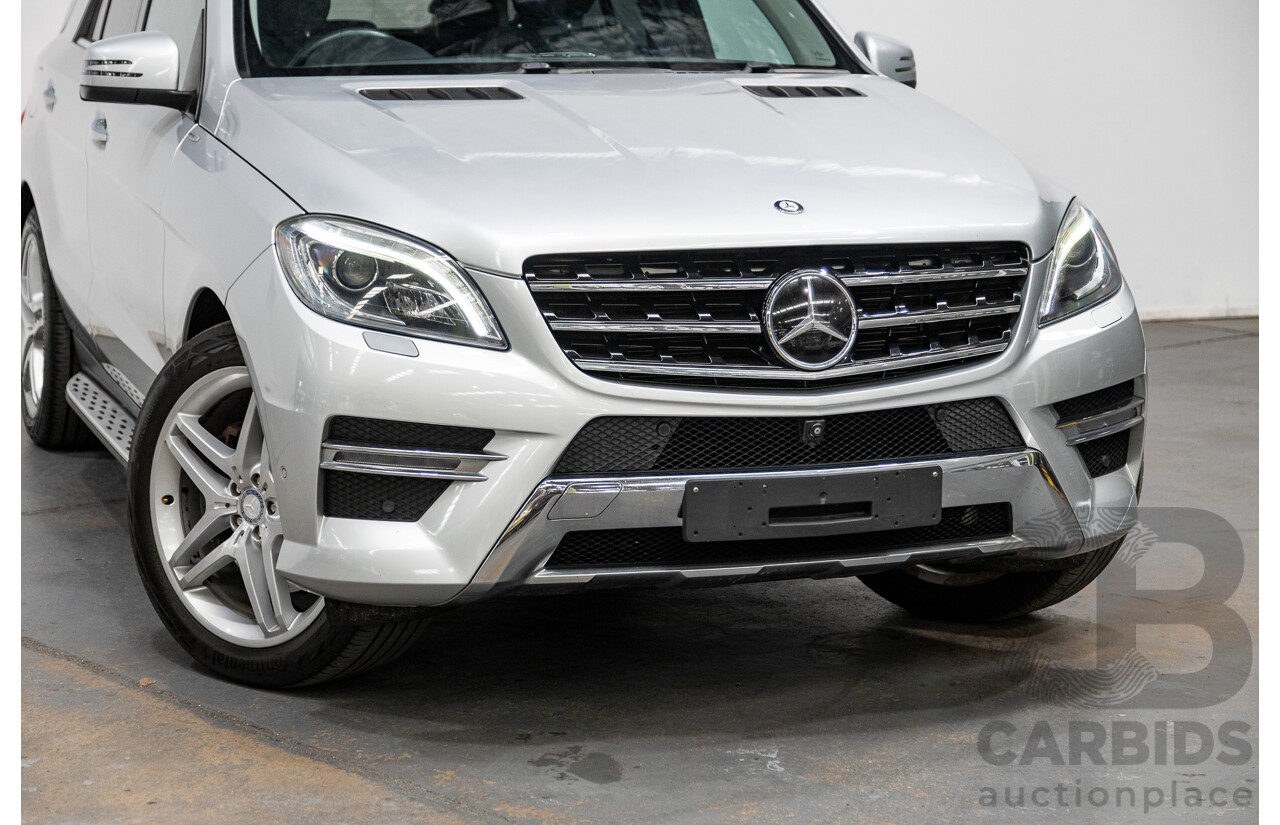 3/2014 Mercedes Benz ML 400 (4x4) AMG Sports Pack 166 MY14 4d Wagon Iridium Silver Metallic Twin Turbo V6 3.0L