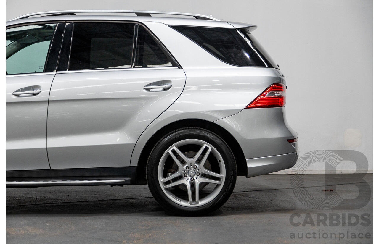 3/2014 Mercedes Benz ML 400 (4x4) AMG Sports Pack 166 MY14 4d Wagon Iridium Silver Metallic Twin Turbo V6 3.0L