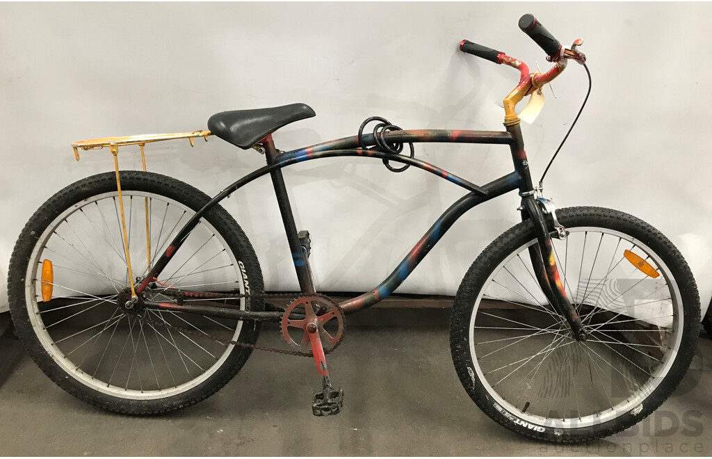 Multicoloured Single Speed Cruiser Bike