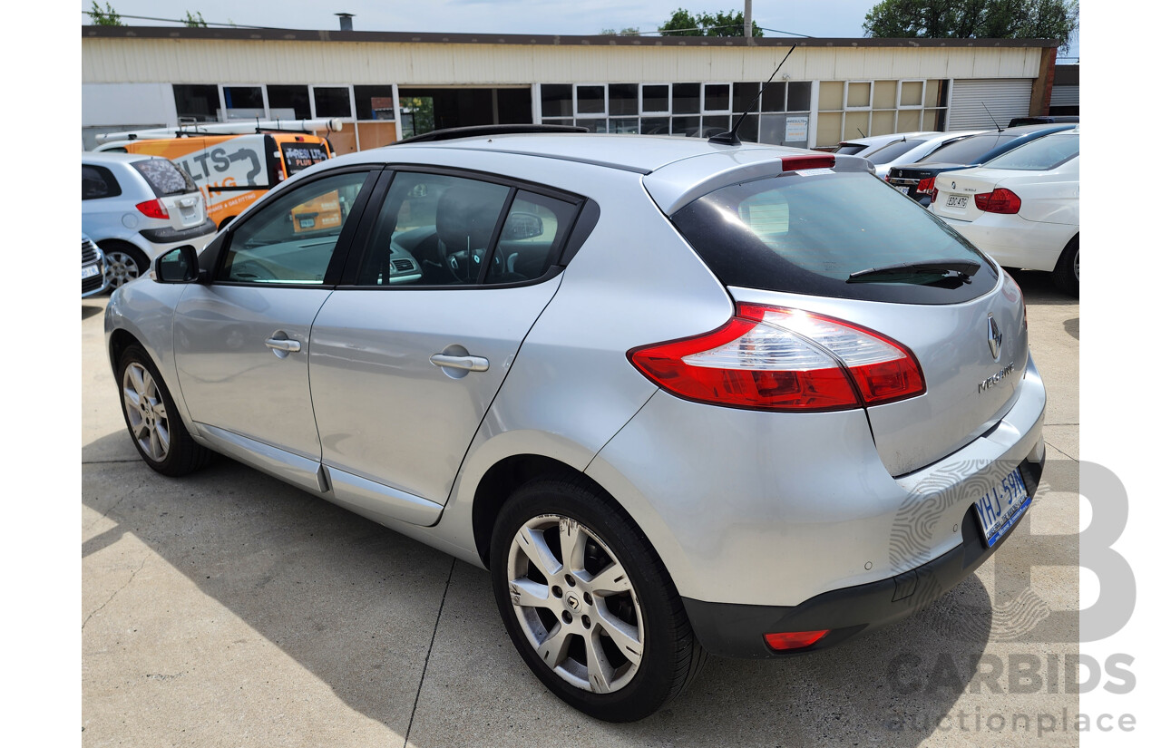 9/2010 Renault Megane Privilege X32 5d Hatchback Silver 2.0L