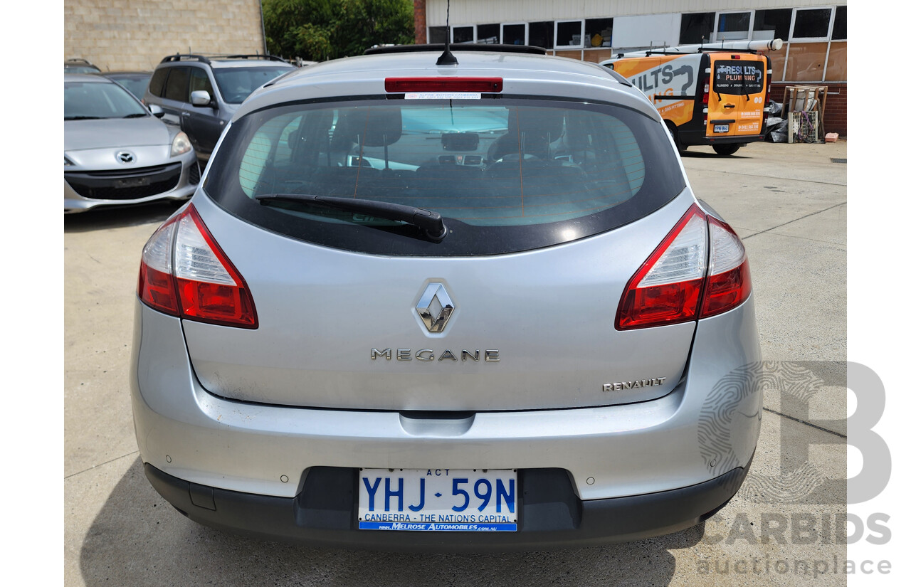 9/2010 Renault Megane Privilege X32 5d Hatchback Silver 2.0L