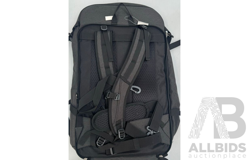 60L Multifunctional Backpack