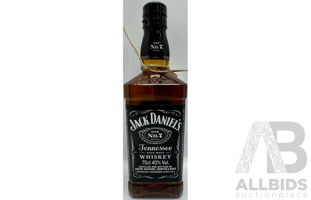 Jack Daniel's Old No. 7 Tennessee Sour Mash Whisky